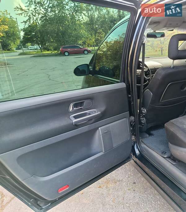 Минивэн SEAT Alhambra 2010 в Кременчуге