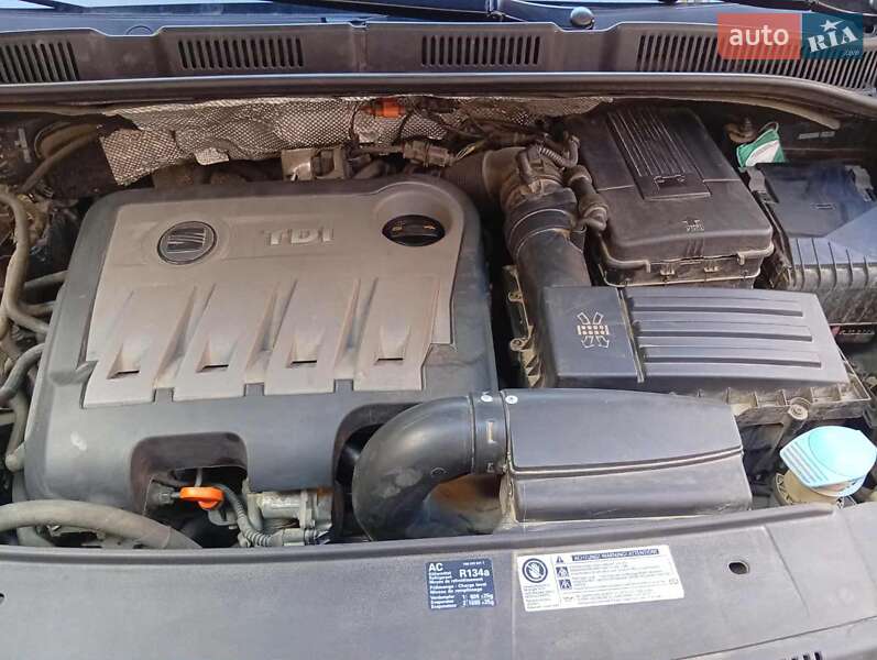 Минивэн SEAT Alhambra 2010 в Черновцах фото 14 Минивэн SEAT Alhambra 2010 в Черновцах