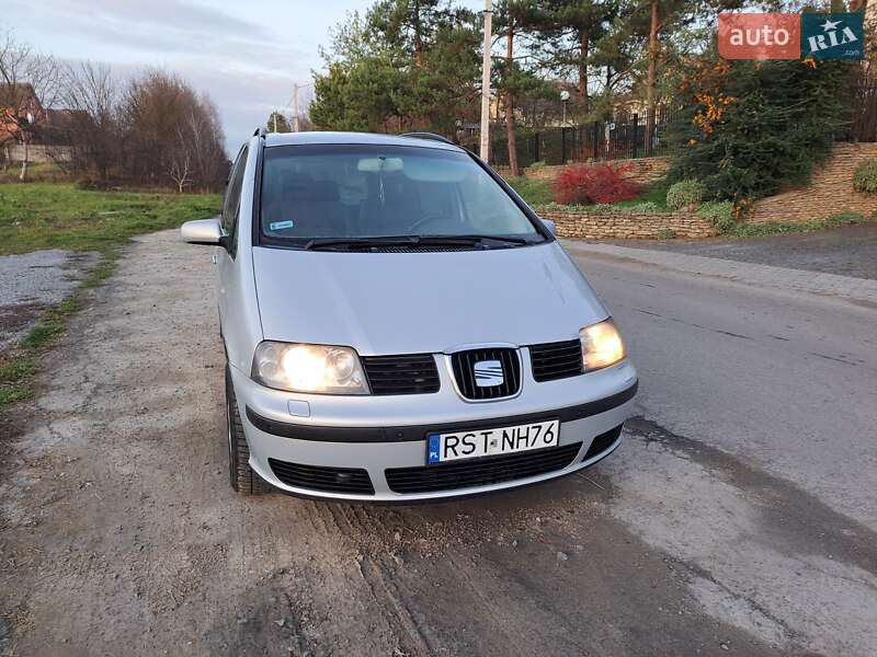 Мінівен SEAT Alhambra 2003 в Рівному фото 9 Мінівен SEAT Alhambra 2003 в Рівному