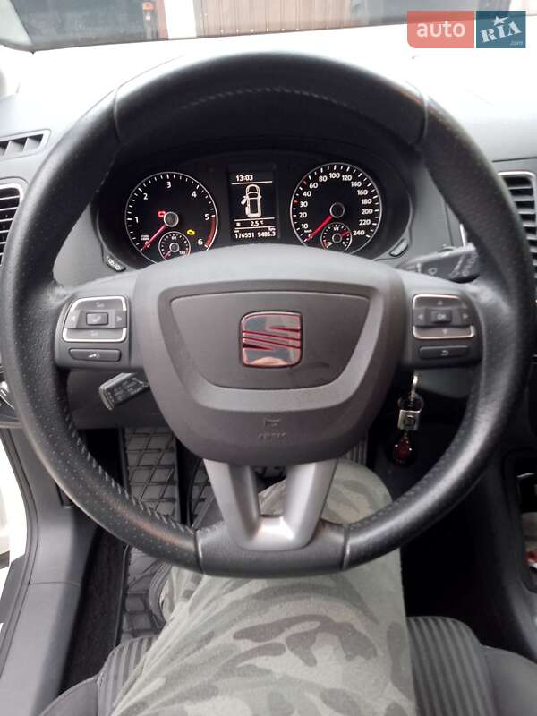 Мінівен SEAT Alhambra 2014 в Виноградові