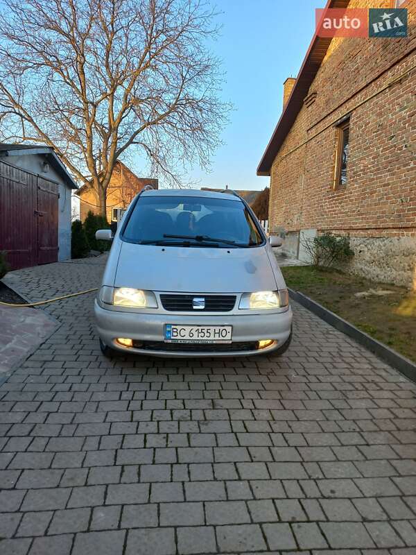 Минивэн SEAT Alhambra 1999 в Радехове
