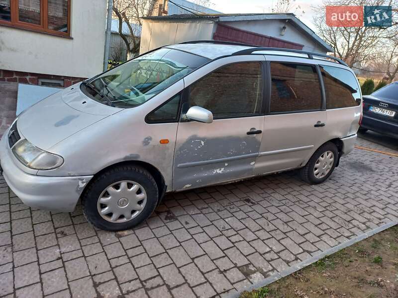 Минивэн SEAT Alhambra 1999 в Радехове