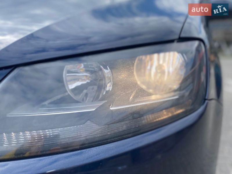 Мінівен SEAT Alhambra 2012 в Львові