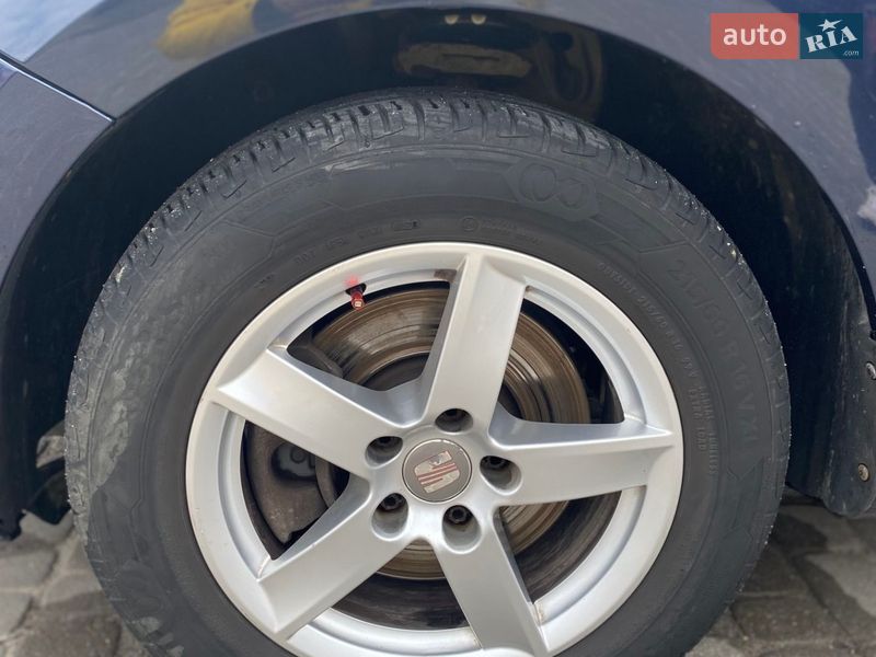 Мінівен SEAT Alhambra 2012 в Львові