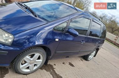 Мінівен SEAT Alhambra 2002 в Охтирці