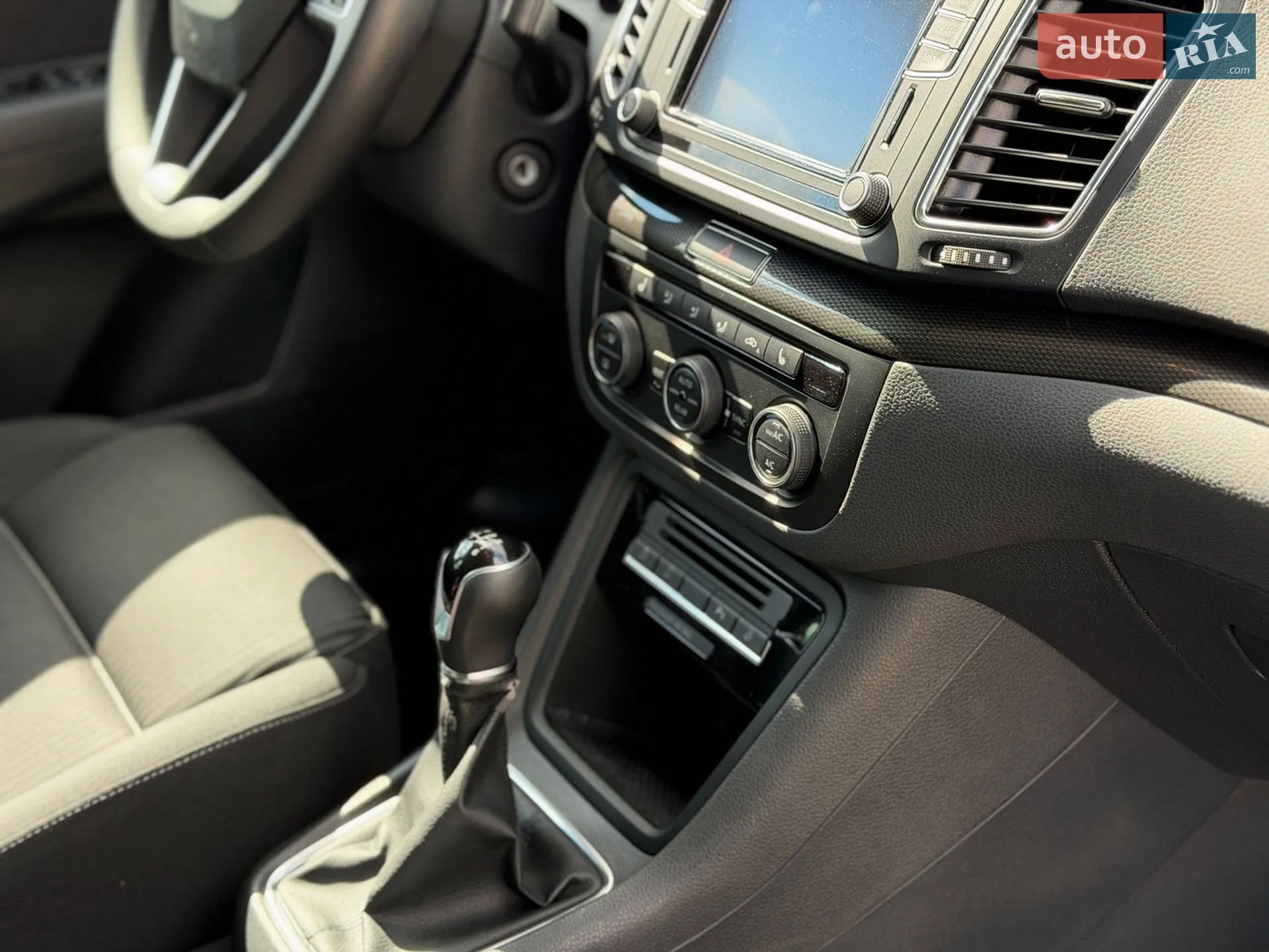 2016 SEAT Alhambra - мініатюра 23