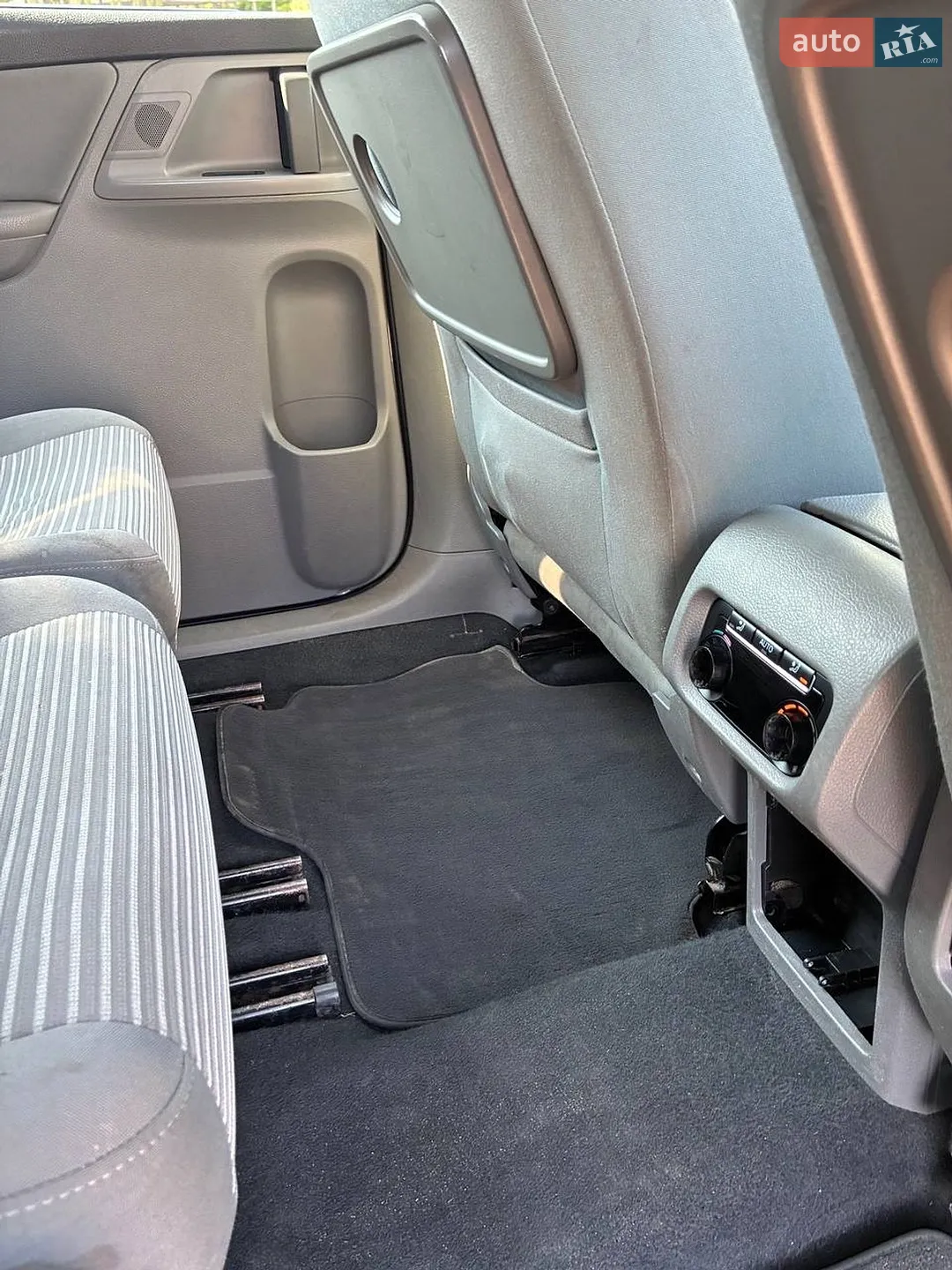 2011 SEAT Alhambra - мініатюра 12