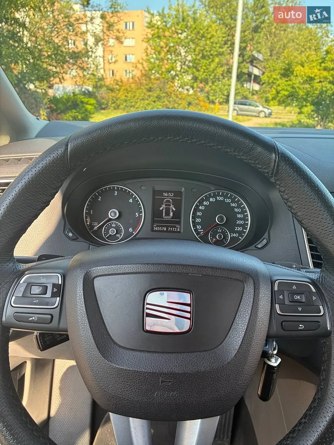 2011 SEAT Alhambra - мініатюра 17