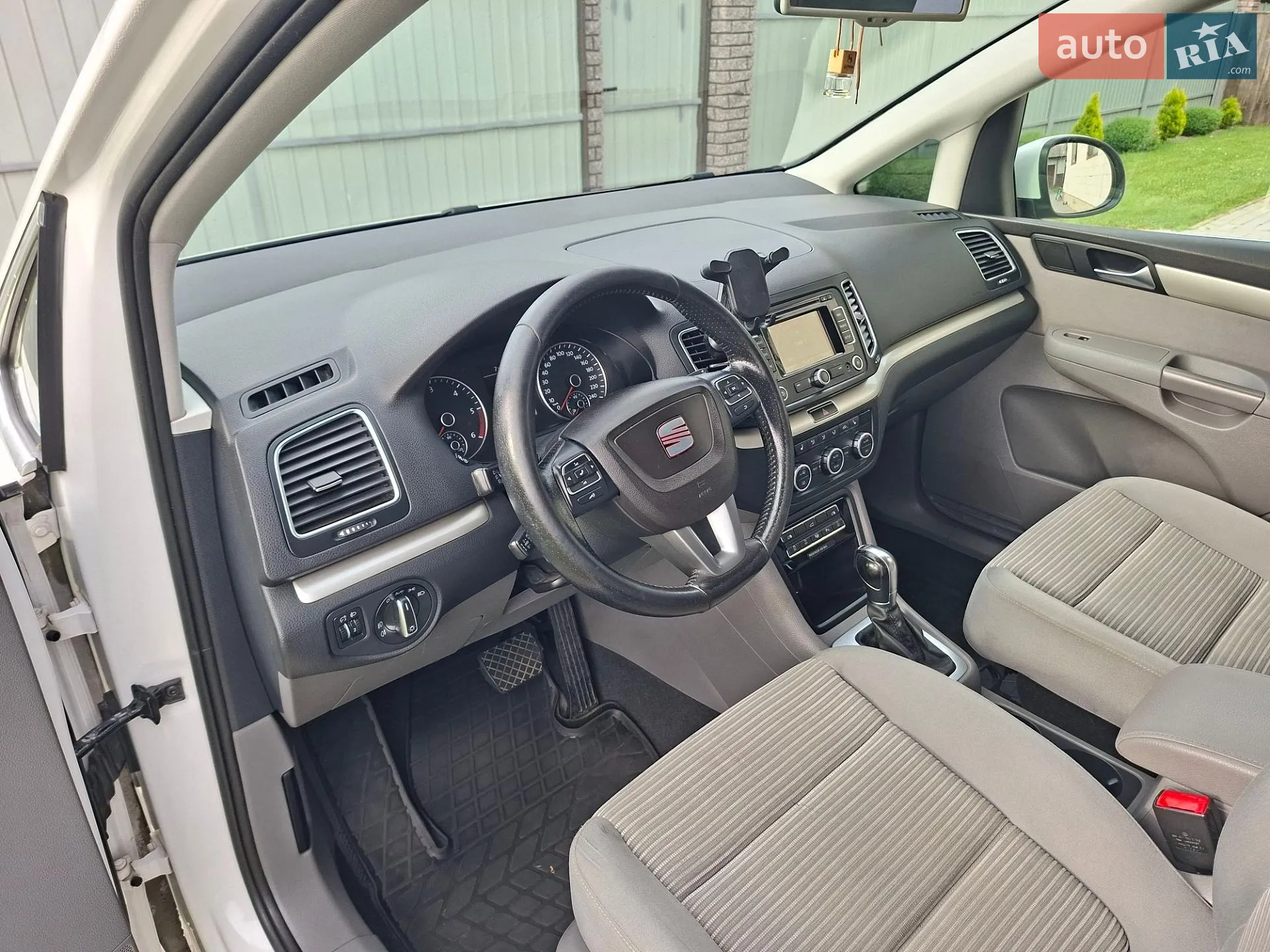 2014 SEAT Alhambra - мініатюра 27
