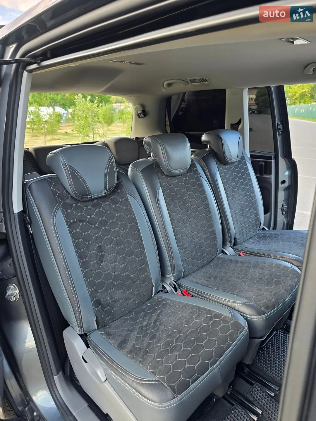 2011 SEAT Alhambra - мініатюра 49