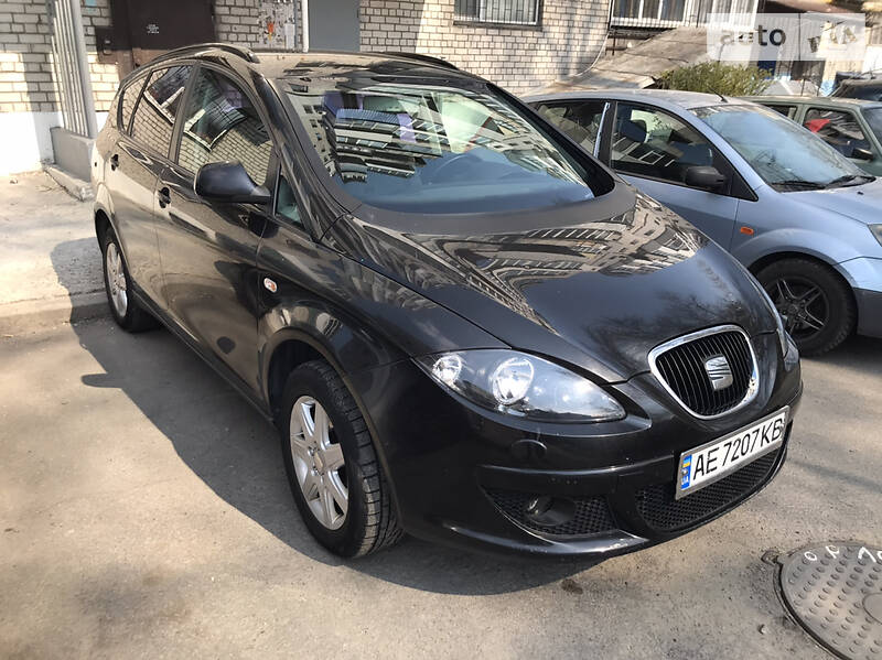 Універсал SEAT Altea XL 2008 в Дніпрі