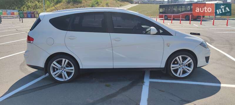 Минивэн SEAT Altea XL 2010 в Львове