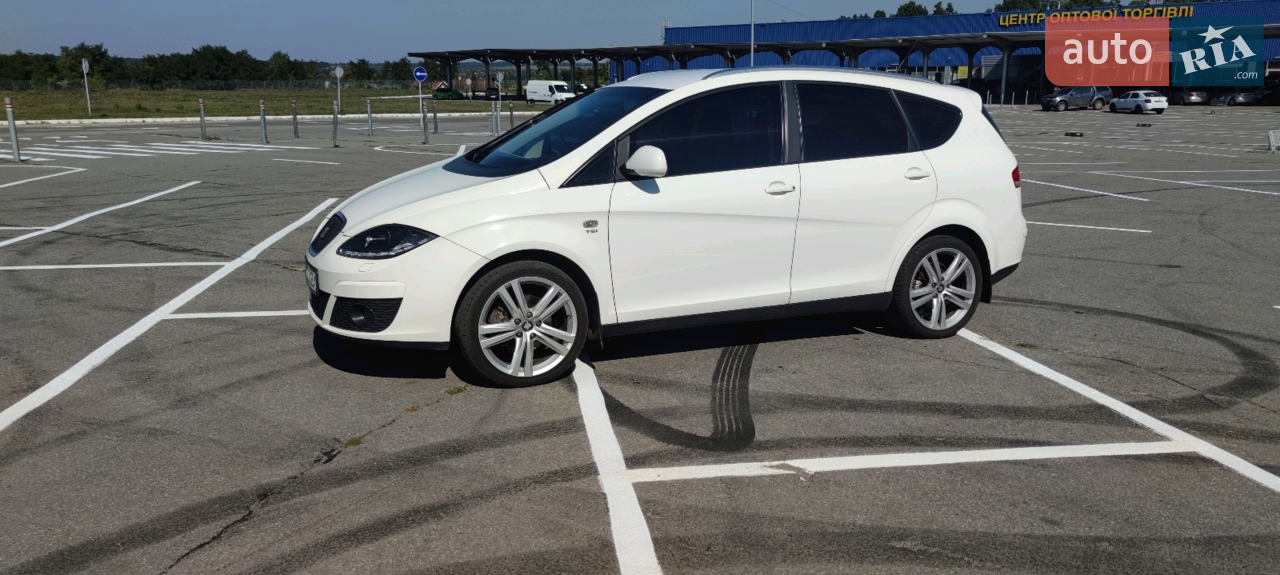2010 SEAT Altea - мініатюра 2
