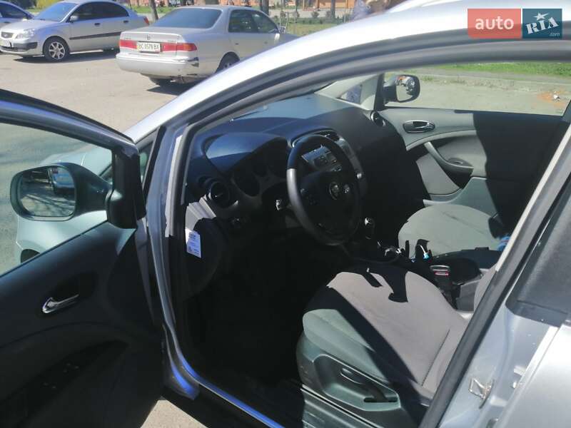 Универсал SEAT Altea XL 2008 в Львове