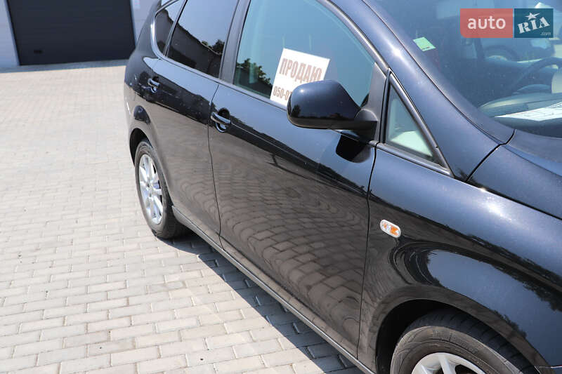 Минивэн SEAT Altea XL 2014 в Новоселице