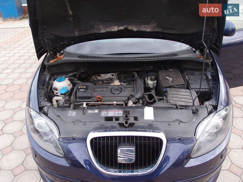 Минивэн SEAT Altea XL 2008 в Измаиле фото 30 Минивэн SEAT Altea XL 2008 в Измаиле