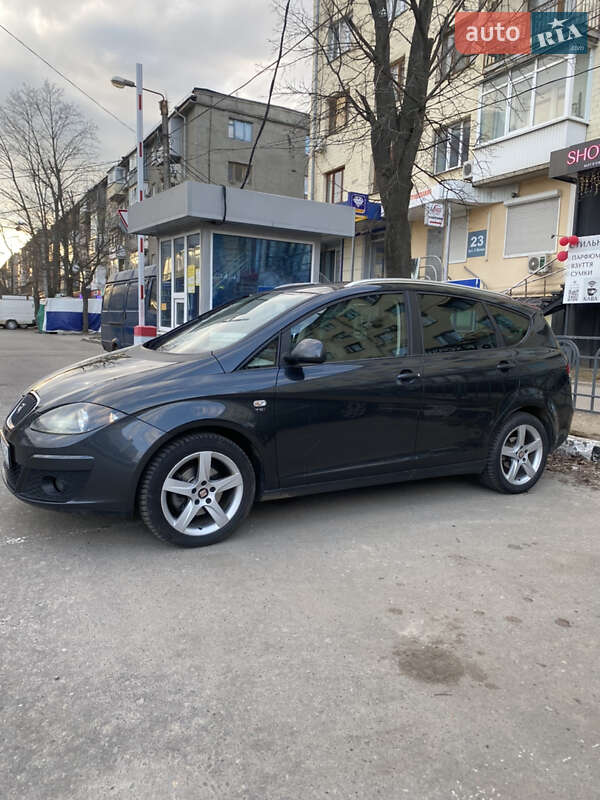 Мінівен SEAT Altea XL 2011 в Харкові