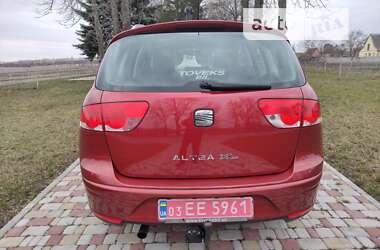 Минивэн SEAT Altea XL 2007 в Хороле