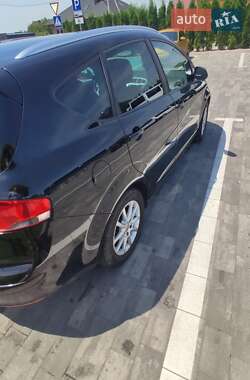 Минивэн SEAT Altea XL 2013 в 