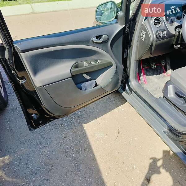 Минивэн SEAT Altea XL 2011 в Хмельницком