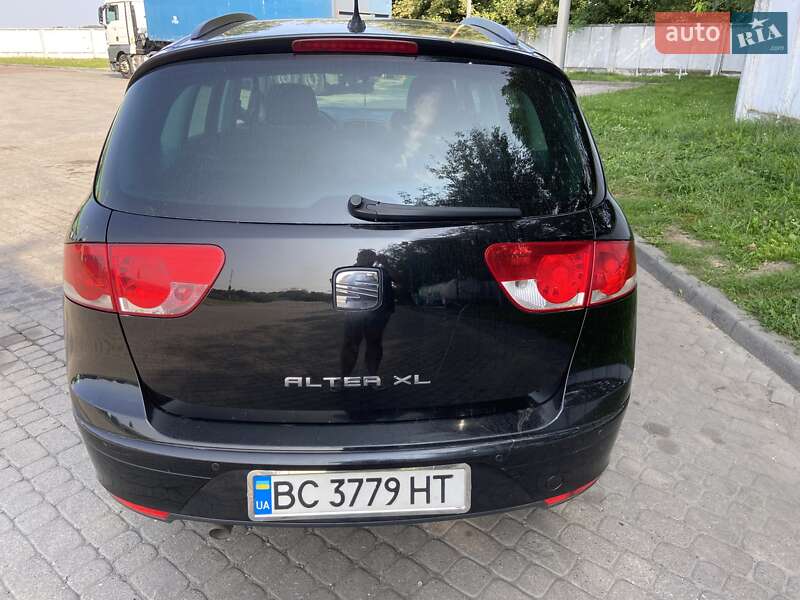 Минивэн SEAT Altea XL 2015 в Мостиске