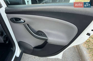 Минивэн SEAT Altea XL 2013 в 