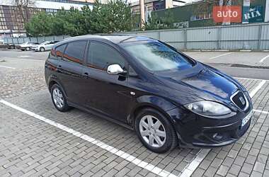 Минивэн SEAT Altea XL 2008 в Луцке