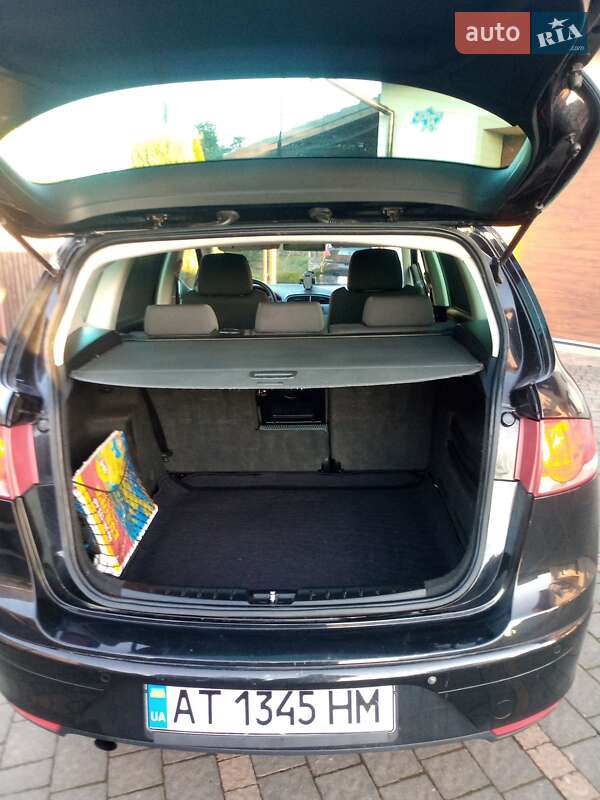 Минивэн SEAT Altea XL 2008 в Брошневе