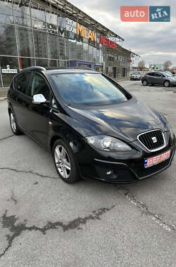 Минивэн SEAT Altea XL 2010 в 