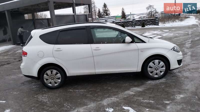 Минивэн SEAT Altea XL 2014 в Ровно