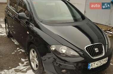 Минивэн SEAT Altea XL 2013 в 