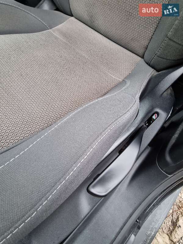 Минивэн SEAT Altea XL 2011 в Лубнах