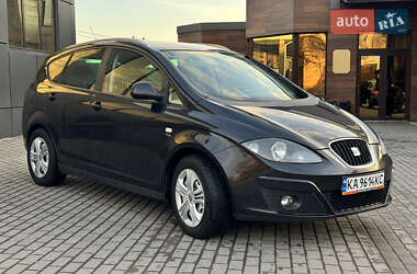 Мінівен SEAT Altea XL 2010 в Рівному