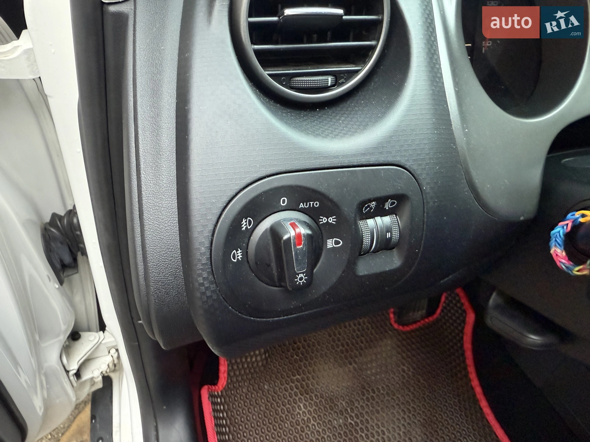 2015 SEAT Altea - мініатюра 12