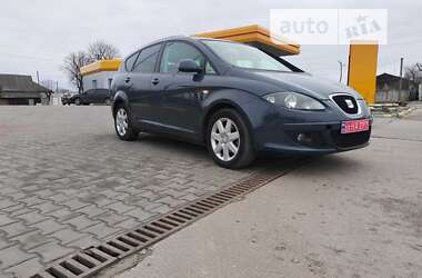 Мінівен SEAT Altea XL 2009 в Рожище