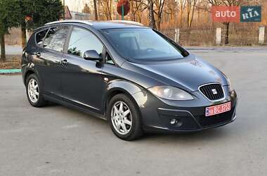 Мінівен SEAT Altea XL 2010 в Звягелі