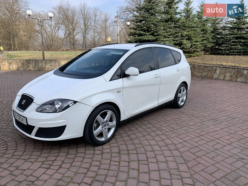 Мінівен SEAT Altea XL 2009 в Чернівцях