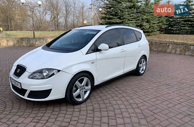 Минивэн SEAT Altea XL 2009 в 