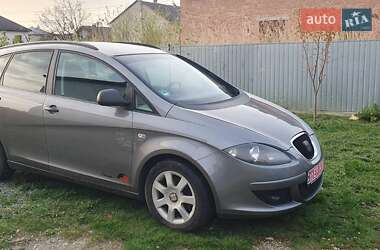 Минивэн SEAT Altea XL 2008 в 