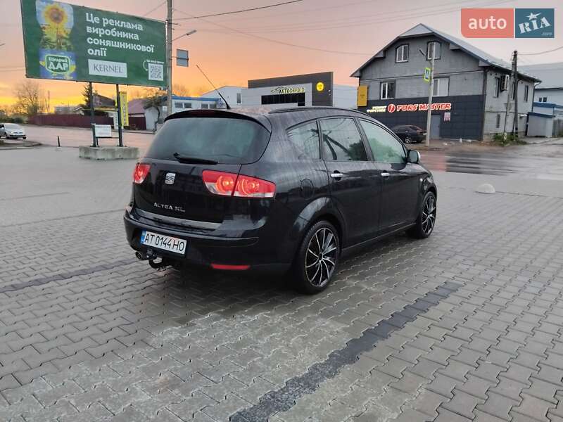Минивэн SEAT Altea XL 2008 в 