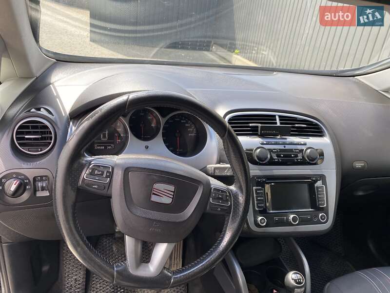 Мінівен SEAT Altea XL 2012 в Івано-Франківську