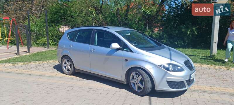 Минивэн SEAT Altea XL 2009 в Ужгороде фото 3 Минивэн SEAT Altea XL 2009 в Ужгороде