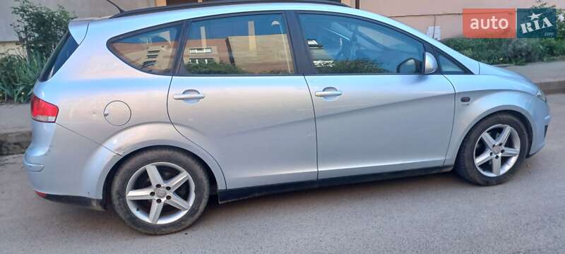 Минивэн SEAT Altea XL 2009 в Ужгороде фото 24 Минивэн SEAT Altea XL 2009 в Ужгороде