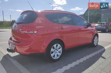 Мінівен SEAT Altea XL 2015 в 