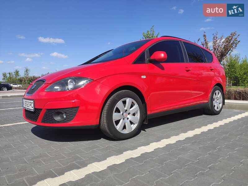 Минивэн SEAT Altea XL 2015 в Киеве