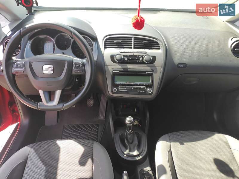Минивэн SEAT Altea XL 2015 в Киеве
