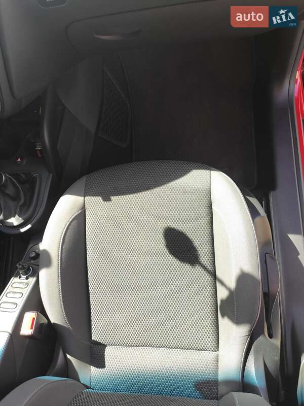 Минивэн SEAT Altea XL 2015 в Киеве