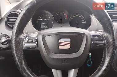 Минивэн SEAT Altea XL 2010 в 