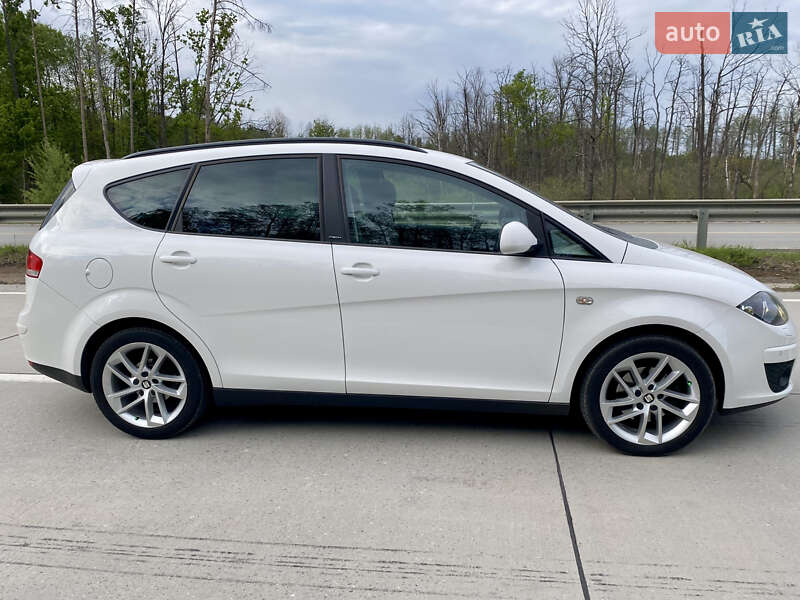 Хетчбек SEAT Altea XL 2016 в Житомирі
