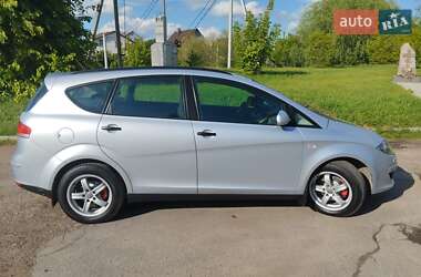 Минивэн SEAT Altea XL 2008 в 